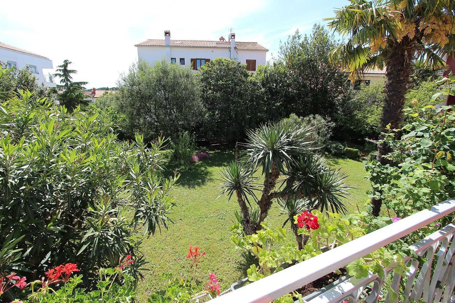 Studio-Apartment Im Mediterranem Steinhaus Und Grosser Terrasse Rovinj 0*,